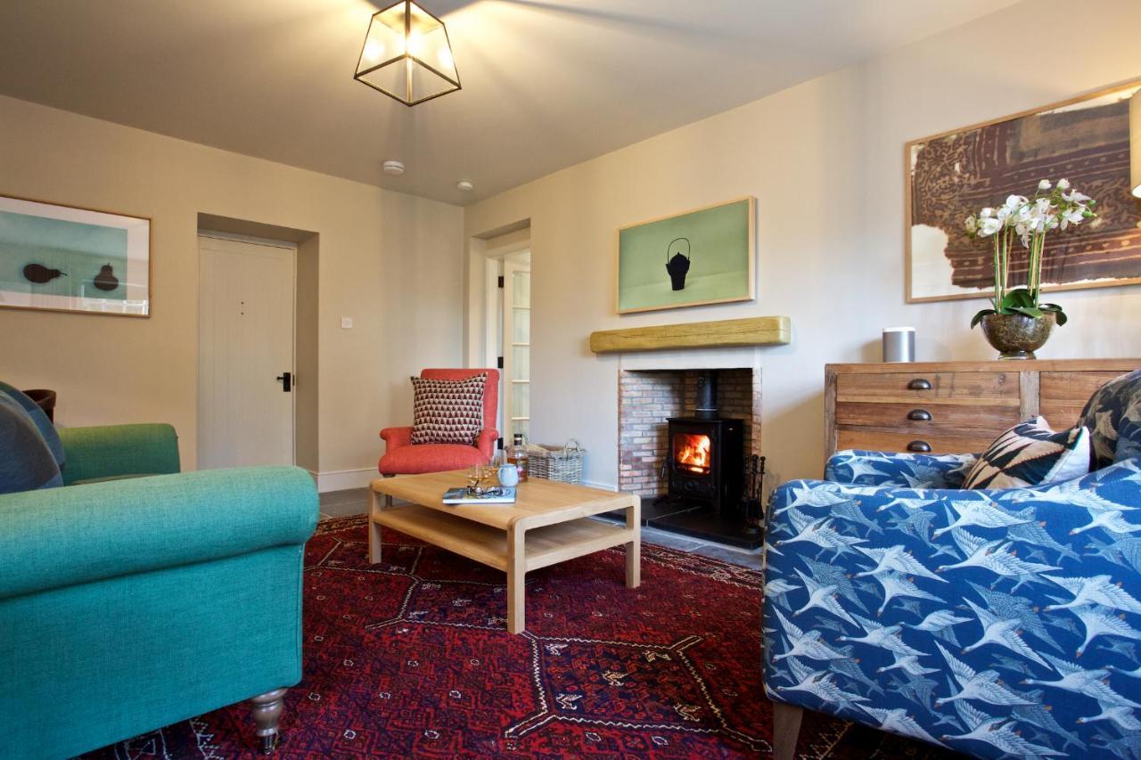 Ross Lodge Comrie Extérieur photo