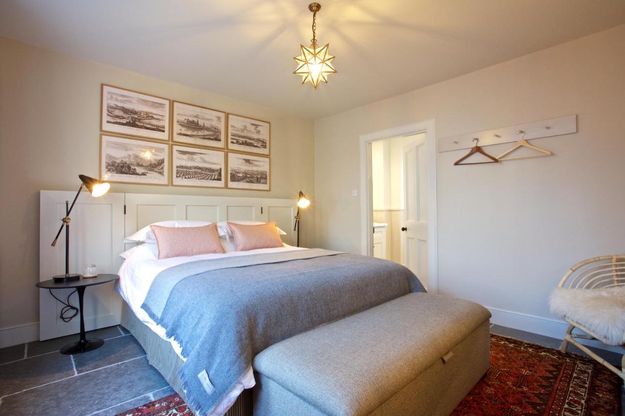 Ross Lodge Comrie Extérieur photo