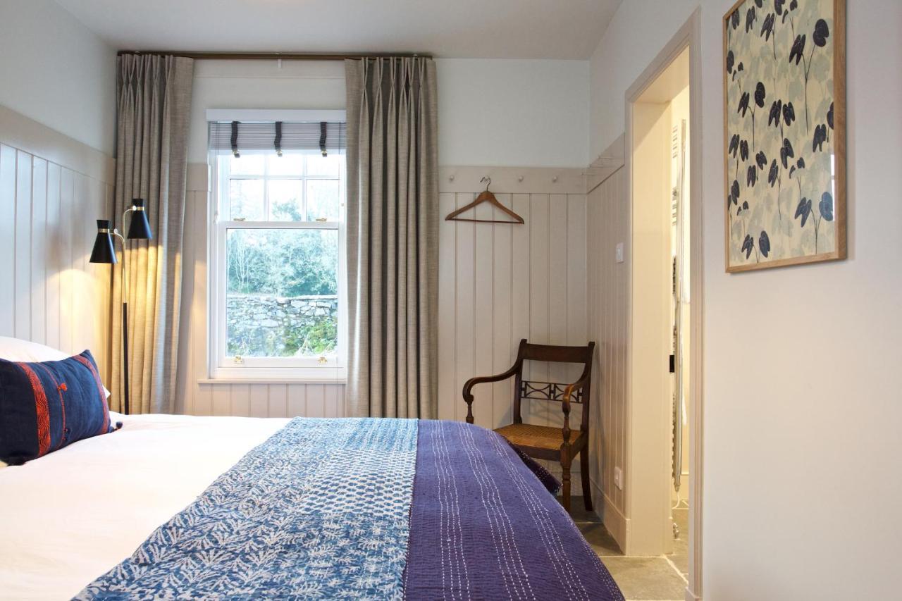 Ross Lodge Comrie Extérieur photo